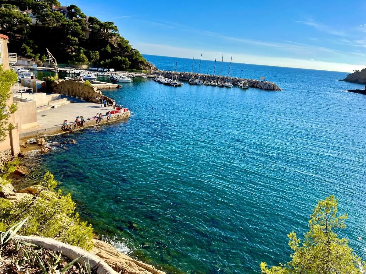 Villa Cabanon Contemporain - Cote Bleue - Calanque De La Redonne à Ensues-la-Redonne Hébergement de vacances